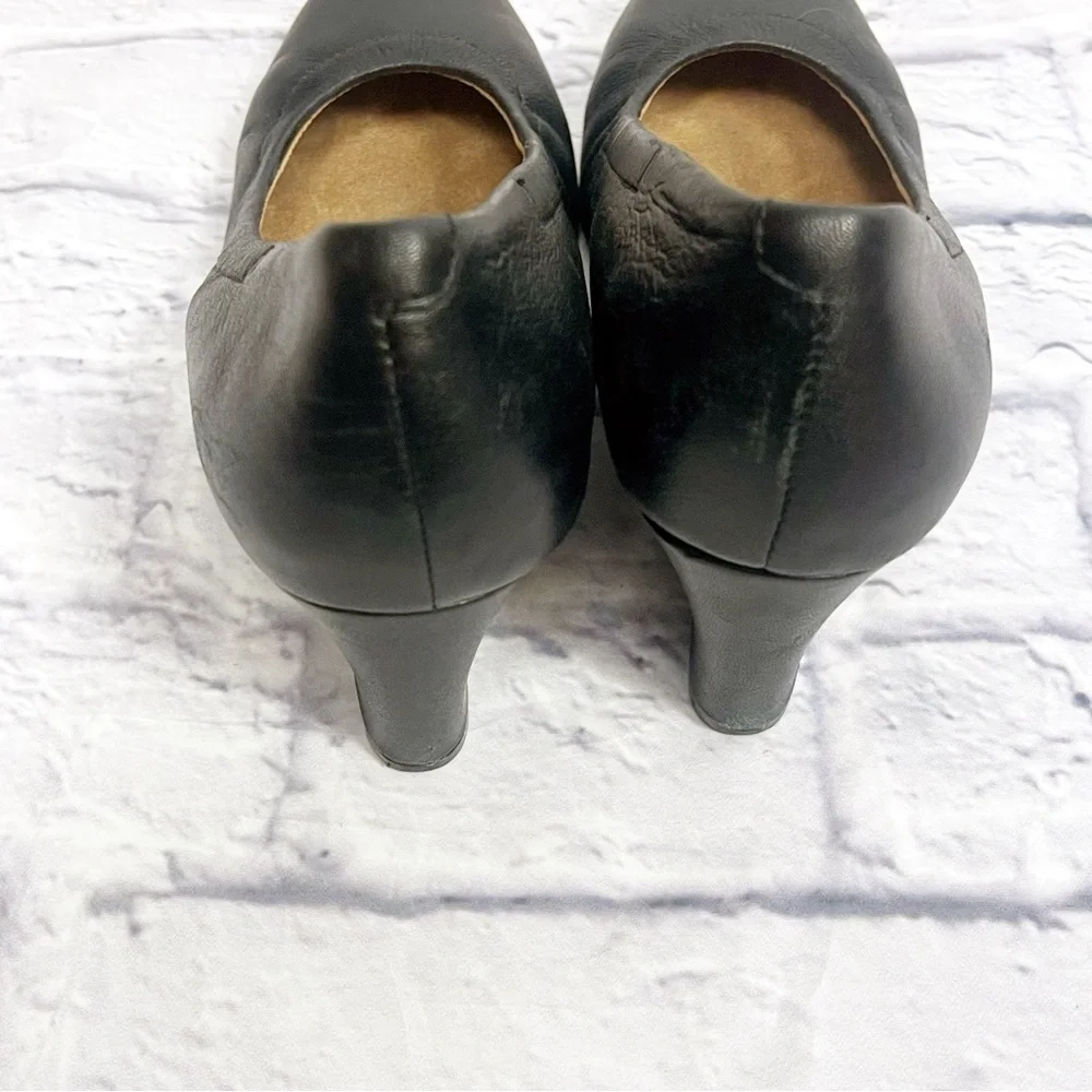 Vionic classic wedge